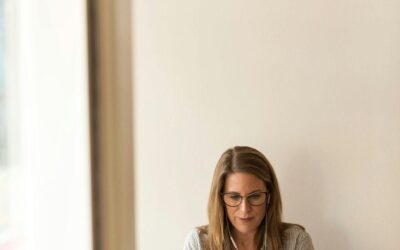 Medical Transcription vs. Insurance Billing: Which One’s Right for You?